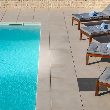 Villa Manda Korina - Three-bedroom With Private Pool