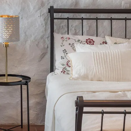 Villa Manda Korina - Three-bedroom With Private Pool *