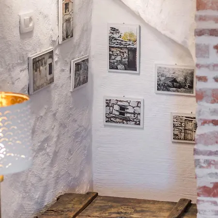 Villa Manda Korina - Three-bedroom With Private Pool Klis