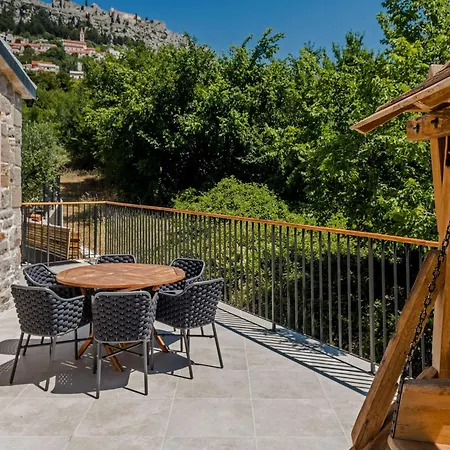 Manda Korina - Three-bedroom With Private Pool Klis