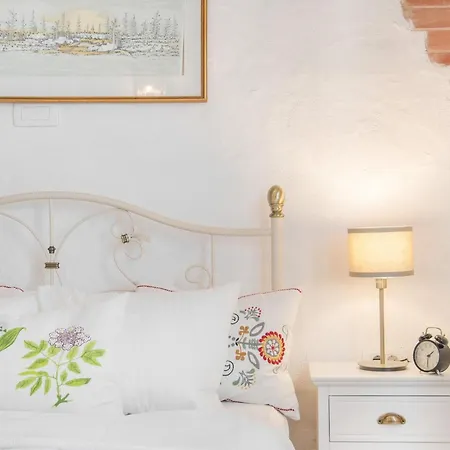 Manda Korina - Three-bedroom With Private Pool